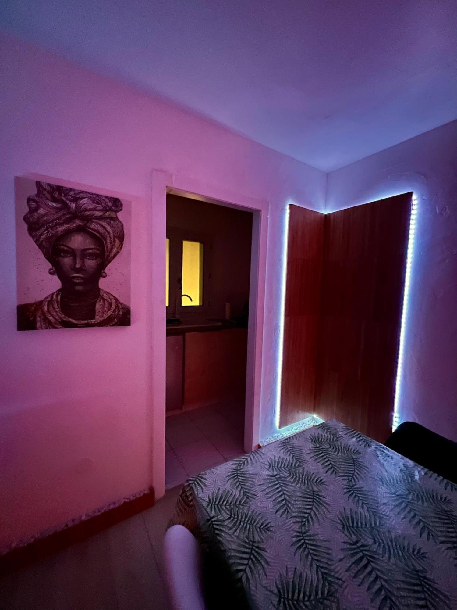 Jay Sweet Home - Contactless Delivery Keys Meaux Esterno foto